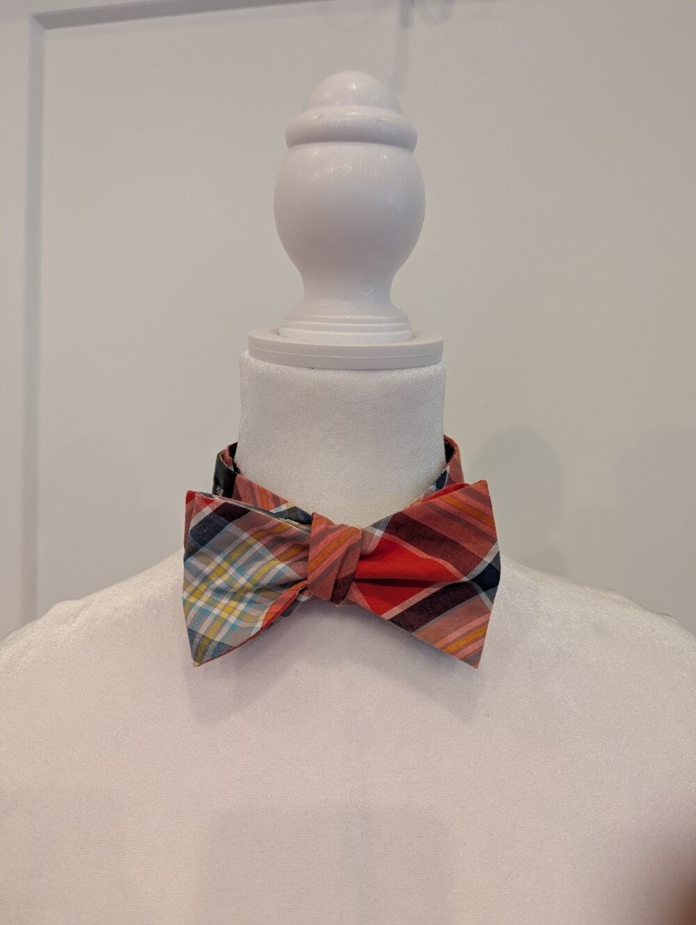 Tommy Hilfinger Bow Tie Orange Plaid Clemson Auburn Fraternity Adjustable Neck